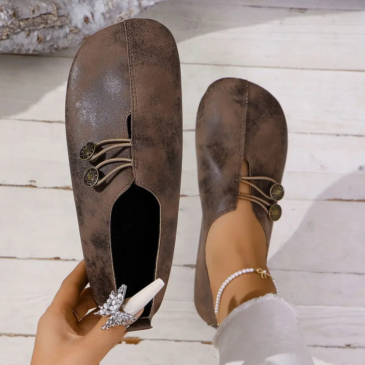 Women Sneakers New Spring Luxury Casual Flat Shoes for Women Trend Brand Fashion Designer Sneakers for Women Zapatos De Mujer