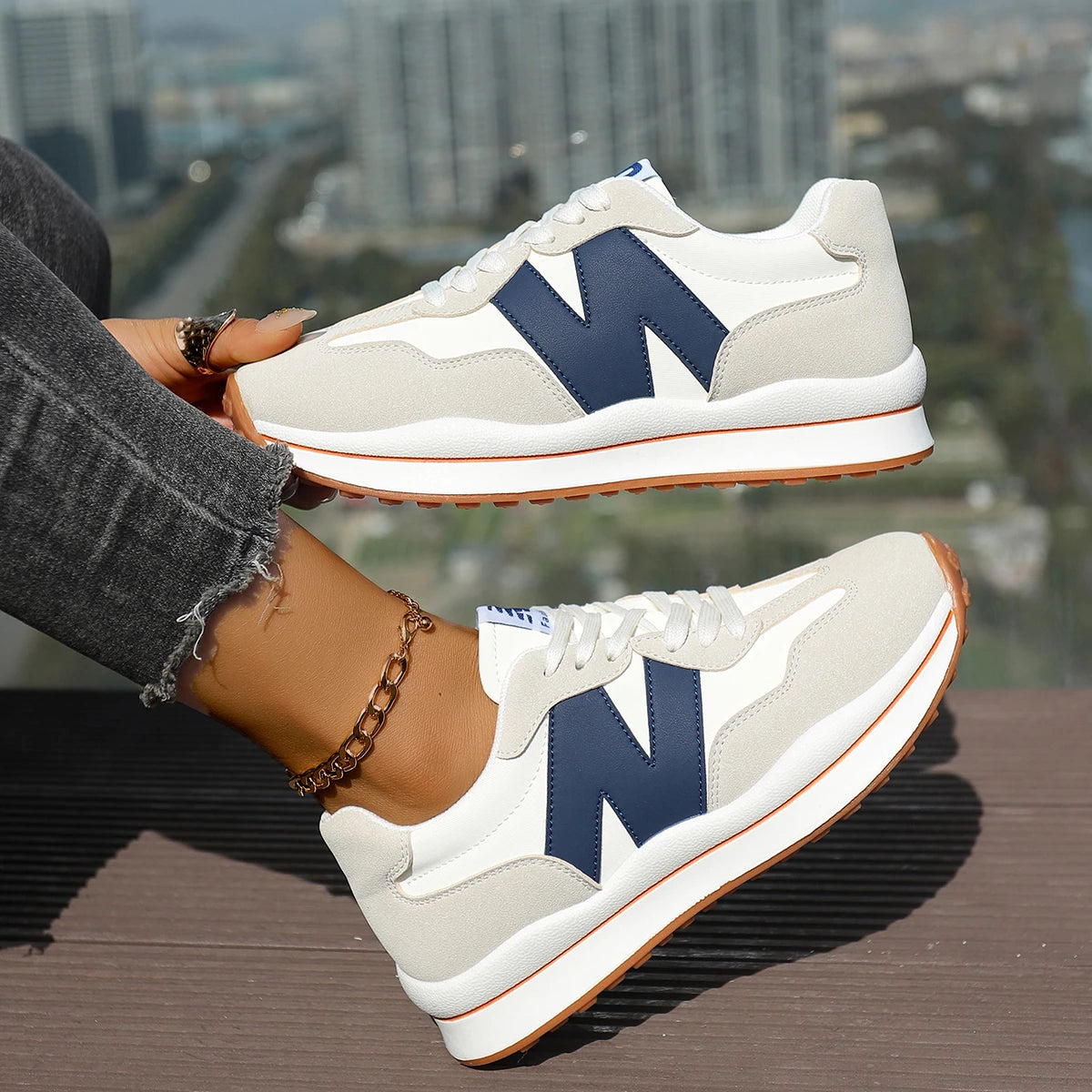 Women Sneakers 2025 New Casual Versatile Thick-soled Running Sneakers Women Fashionable High-quality Luxury Lace-up Shoes Women