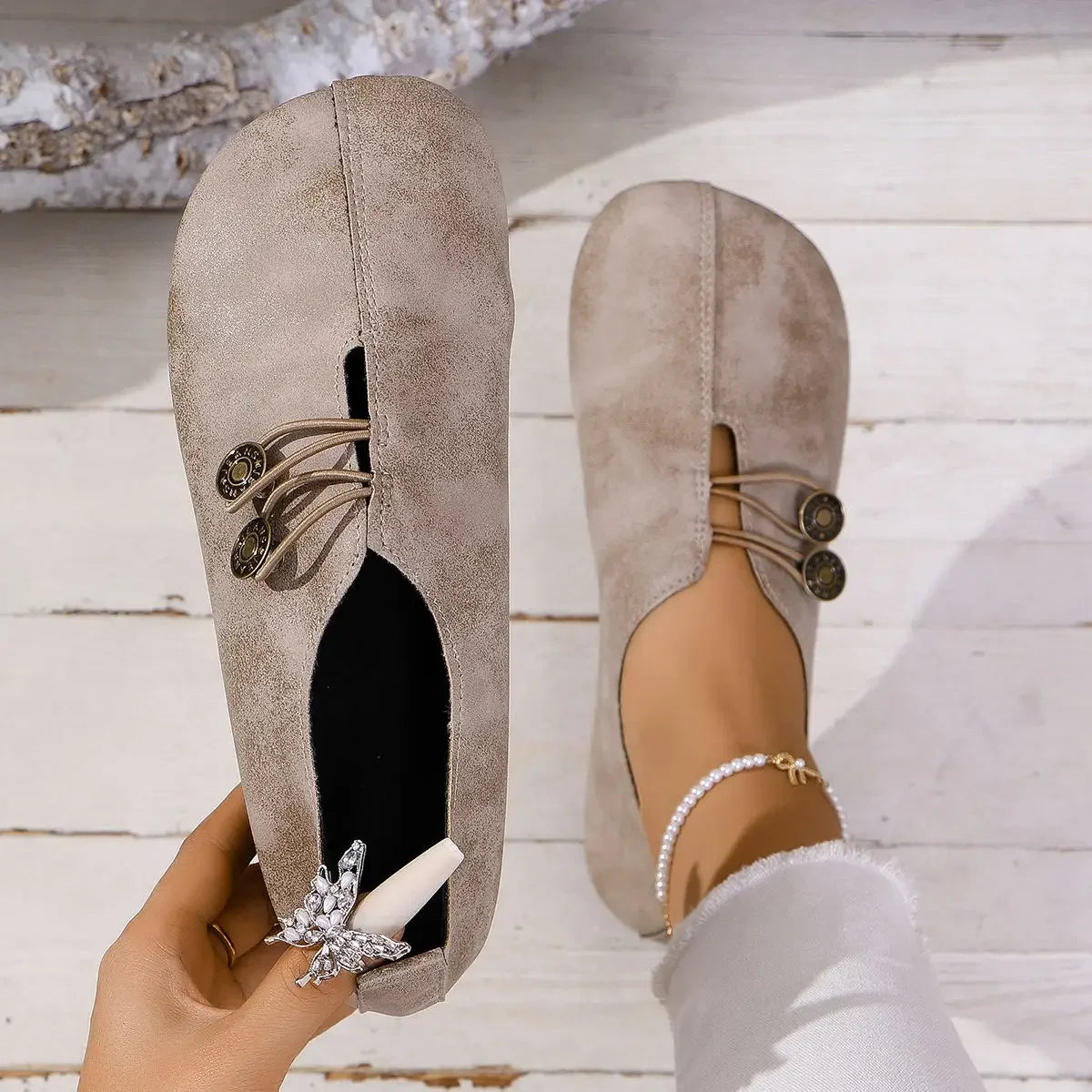 Women Sneakers New Spring Luxury Casual Flat Shoes for Women Trend Brand Fashion Designer Sneakers for Women Zapatos De Mujer