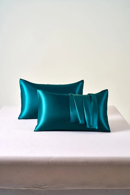 2pcs Satin Pillowcase for Skin and Hair, Satin Pillow Cases Set of 2 Soft Breathable Smooth Cooling Pillow Covers for Sleeping