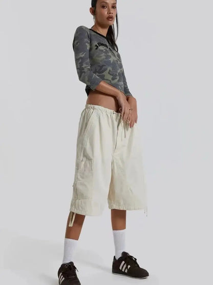 Short work pants, casual knee-length shorts, loose straight tube, relaxed wide-leg, and distressed shorts.