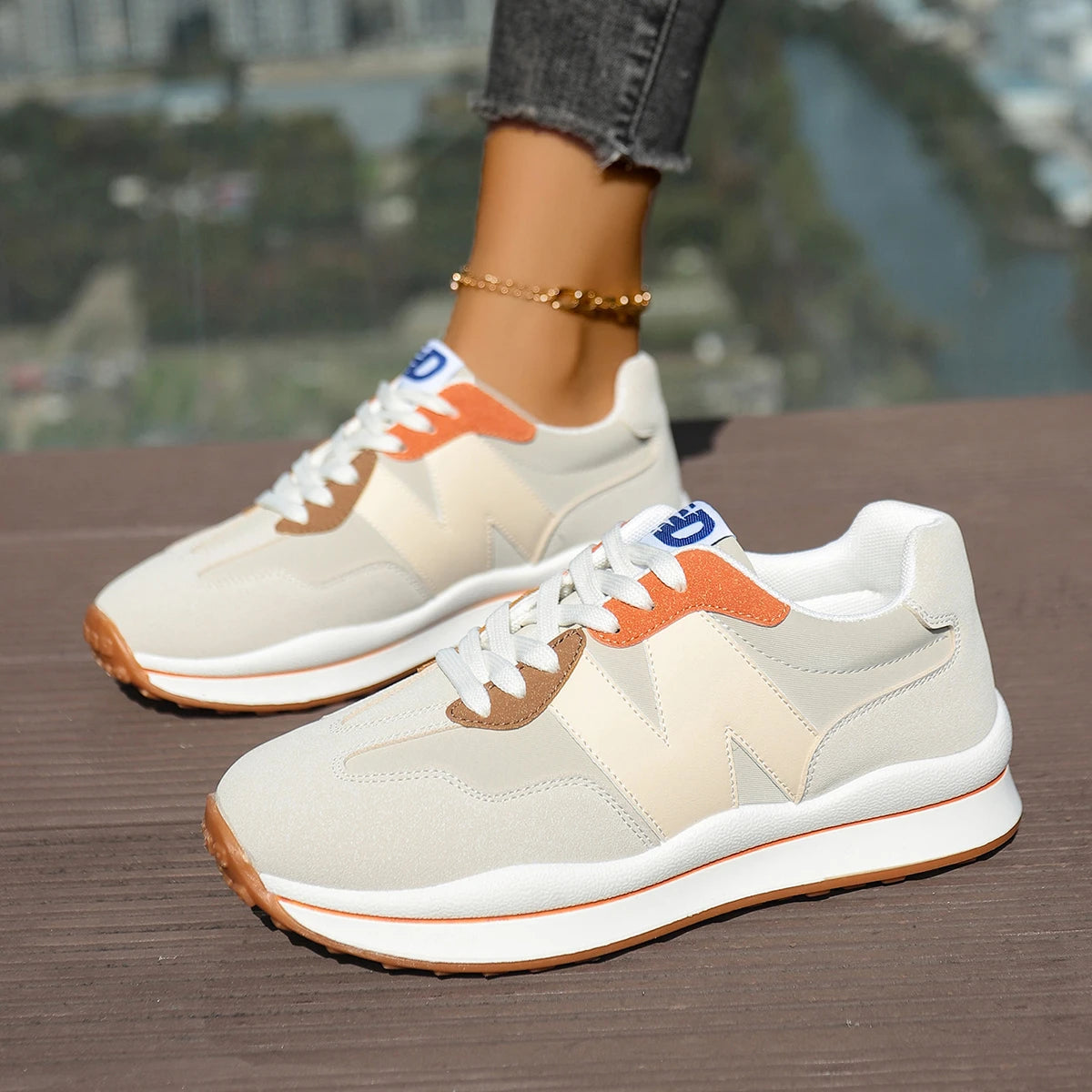 Women Sneakers 2025 New Casual Versatile Thick-soled Running Sneakers Women Fashionable High-quality Luxury Lace-up Shoes Women